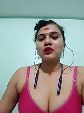 Snapshot of Kavya-Tiwari chatting on 10-20-25, 06:52 Kavya-Tiwari online show from 10-20-25, 06:52