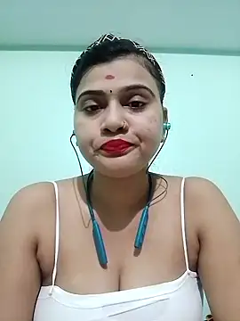 Snapshot of Kavya-Tiwari chatting on 09-13-25, 05:13 Kavya-Tiwari online show from 09-13-25, 05:13