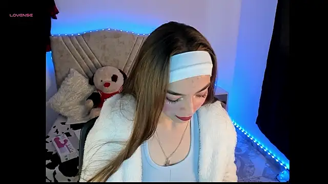 Mia Victoria22 online show from 03-18-26, 02:41