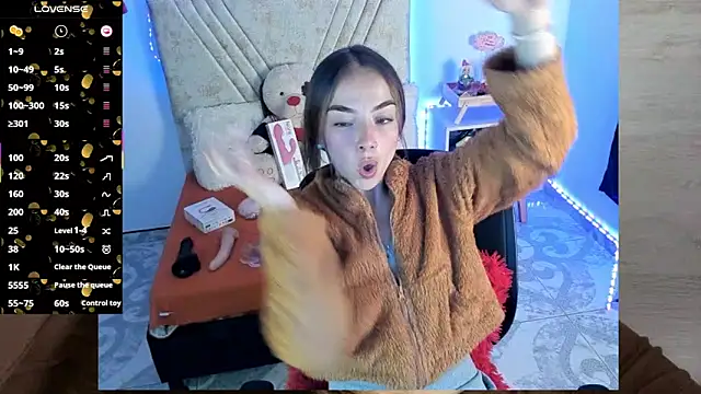 Mia Victoria22 online show from 07-02-26, 08:04