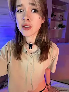 Snapshot of Marryme- chatting on 05-19-26, 02:35 Marryme- online show from 05-19-26, 02:35