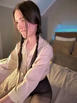 Snapshot of Marryme- chatting on 09-15-25, 01:55 Marryme- online show from 09-15-25, 01:55