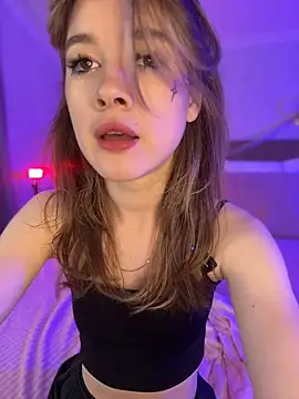 Snapshot of Marryme- chatting on 05-26-26, 02:37 Marryme- online show from 05-26-26, 02:37
