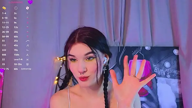 JenniferSullivan online show from 11-16-25, 08:13