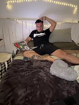 deepthem online show from 10-18-25, 09:28