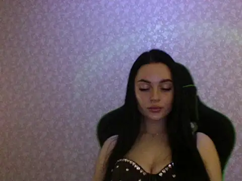 Snapshot of Lulii24 chatting on 03-29-26, 01:07 Lulii24 online show from 03-29-26, 01:07