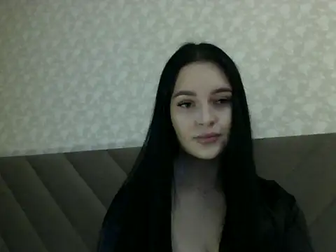 Snapshot of Lulii24 chatting on 10-09-25, 12:28 Lulii24 online show from 10-09-25, 12:28