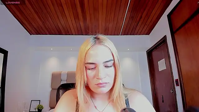 MadisonAnngel online show from 02-10-26, 07:57