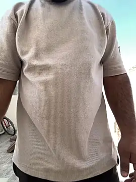 Snapshot of tonedcut_6 chatting on 03-04-26, 08:11 tonedcut 6 online show from 03-04-26, 08:11