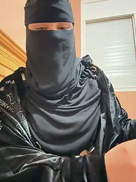 Snapshot of _Laiali_ chatting on 10-09-25, 11:44 Laiali online show from 10-09-25, 11:44