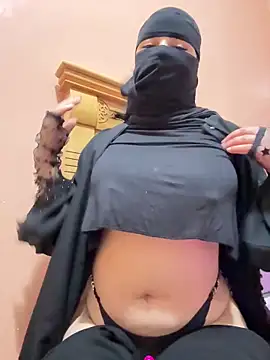  Laiali  online show from 02-06-26, 01:18