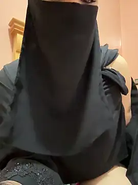  Laiali  online show from 03-29-26, 02:19