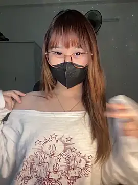 Meowyeuk6 online show from 02-03-26, 04:01