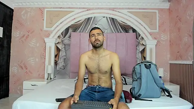 Snapshot of magnus_serket chatting on 09-16-25, 11:33 magnus serket online show from 09-16-25, 11:33