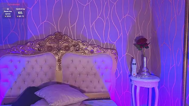 Anamonrroe online show from 04-07-26, 08:10