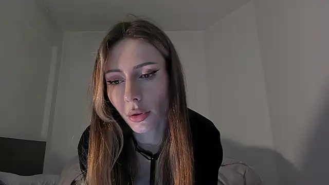 MilaDeLune online show from 01-16-26, 06:34