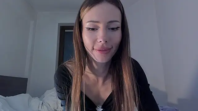 MilaDeLune online show from 01-05-26, 05:27