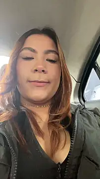 MacarenaRosse online show from 12-17-25, 08:03