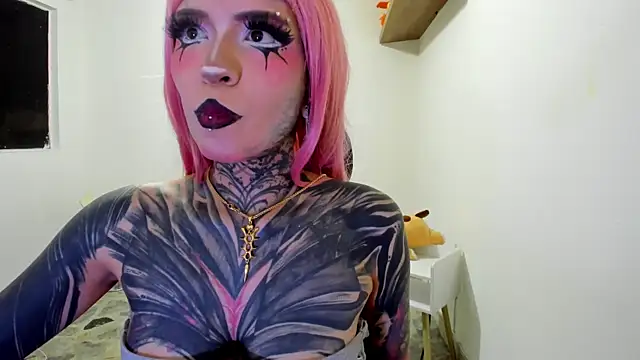Snapshot of Nickidoll66- chatting on 05-26-26, 03:48 Nickidoll66- online show from 05-26-26, 03:48
