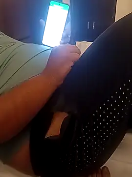 Snapshot of lust_lovee chatting on 11-09-25, 01:37 lust lovee online show from 11-09-25, 01:37