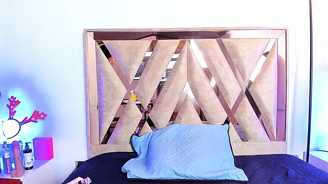 Katy ortiiz online show from 12-15-25, 11:38