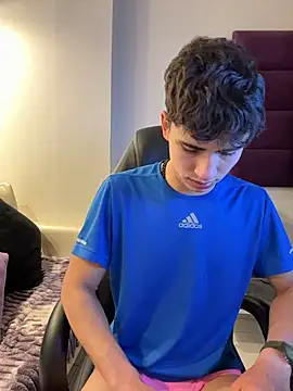 AdrianRinaldi online show from 11-21-25, 09:47