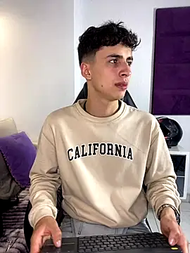 AdrianRinaldi online show from 11-08-25, 08:12