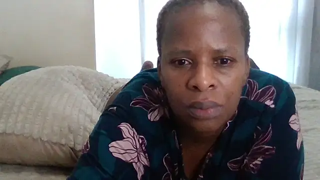 Snapshot of SexyNonnyy chatting on 11-20-25, 06:14 SexyNonnyy online show from 11-20-25, 06:14