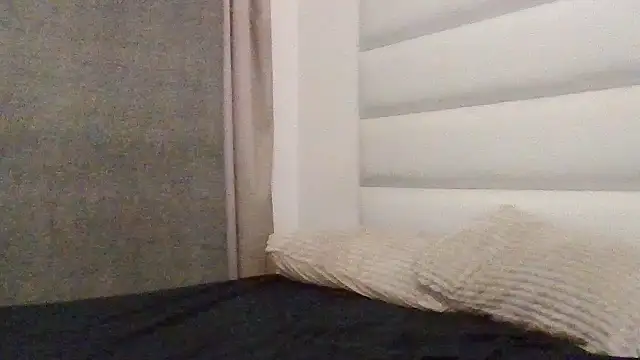 Snapshot of SexyNonnyy chatting on 10-26-25, 07:14 SexyNonnyy online show from 10-26-25, 07:14