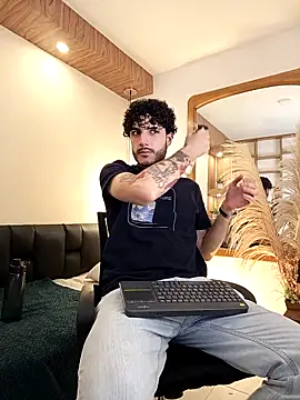 Rafael Mendezz online show from 02-17-26, 08:39