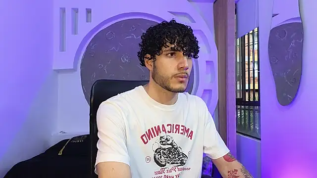 Rafael Mendezz online show from 10-24-25, 08:19