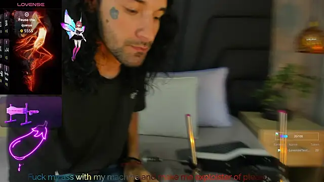 Hisoka 011 online show from 10-21-25, 02:55