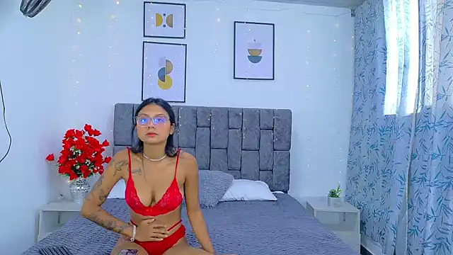 Snapshot of Soffia_Konig_ chatting on 02-03-26, 07:30 Soffia Konig online show from 02-03-26, 07:30