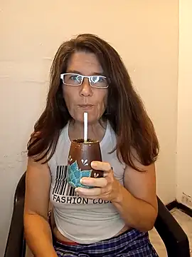 Merida2276 online show from 12-16-25, 01:32