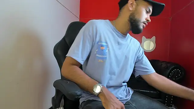 Marcus Soler online show from 11-21-25, 04:06