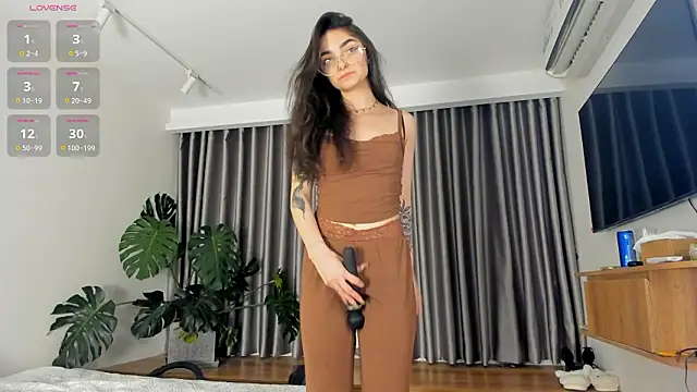 Morena Dolce online show from 03-20-26, 01:12