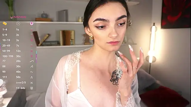 Morena Dolce online show from 10-05-25, 05:20