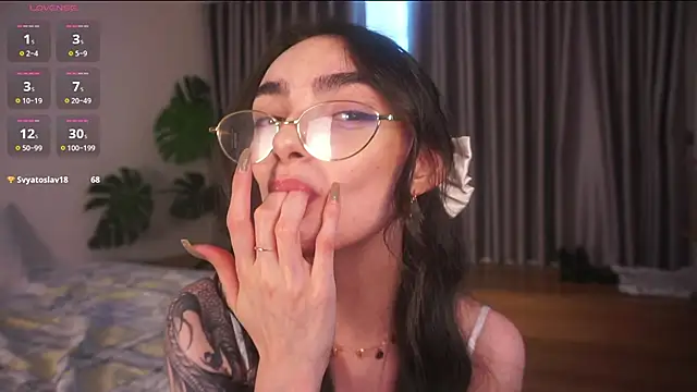 Morena Dolce online show from 03-06-26, 01:22