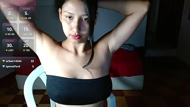 Snapshot of CanelaDeluxe chatting on 11-29-25, 04:56 CanelaDeluxe online show from 11-29-25, 04:56