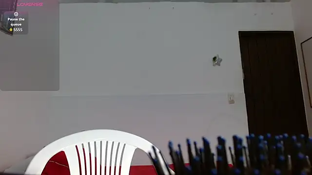 Snapshot of CanelaDeluxe chatting on 01-19-26, 02:21 CanelaDeluxe online show from 01-19-26, 02:21