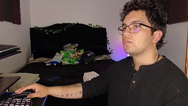 Conor Taylor online show from 04-09-26, 02:45