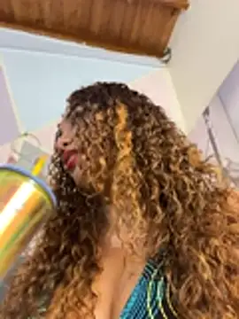 Kylie Jennerr online show from 01-12-26, 05:42