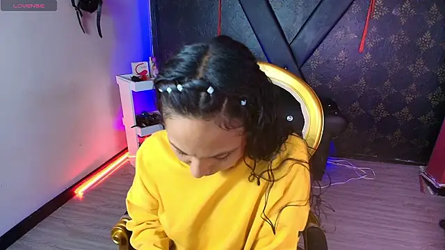 Sweettpleasure online show from 03-13-26, 02:11