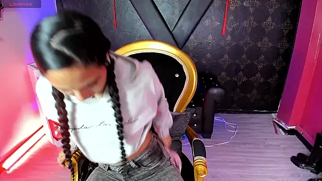 Sweettpleasure online show from 02-24-26, 03:02