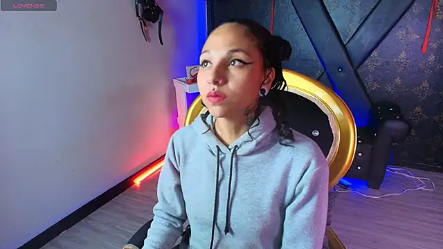 Sweettpleasure online show from 03-20-26, 02:29