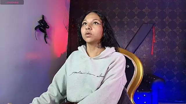 Sweettpleasure online show from 12-14-25, 01:39