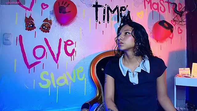 Sweettpleasure online show from 11-15-25, 01:59