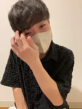 Yuma0718 online show from 11-29-25, 03:34