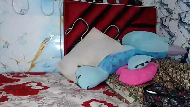 hot lady19 online show from 11-10-25, 01:10