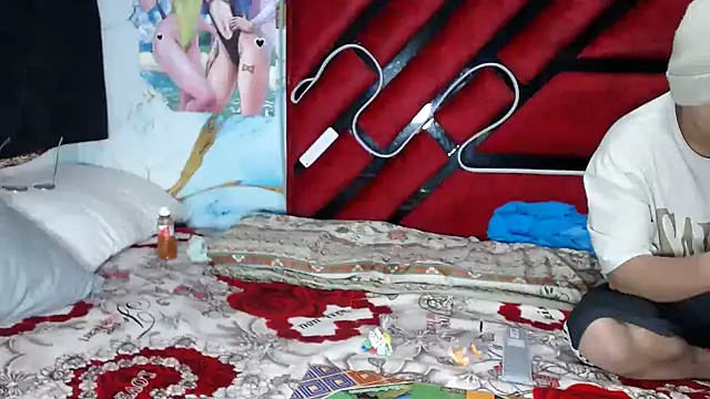 hot lady19 online show from 02-16-26, 09:13